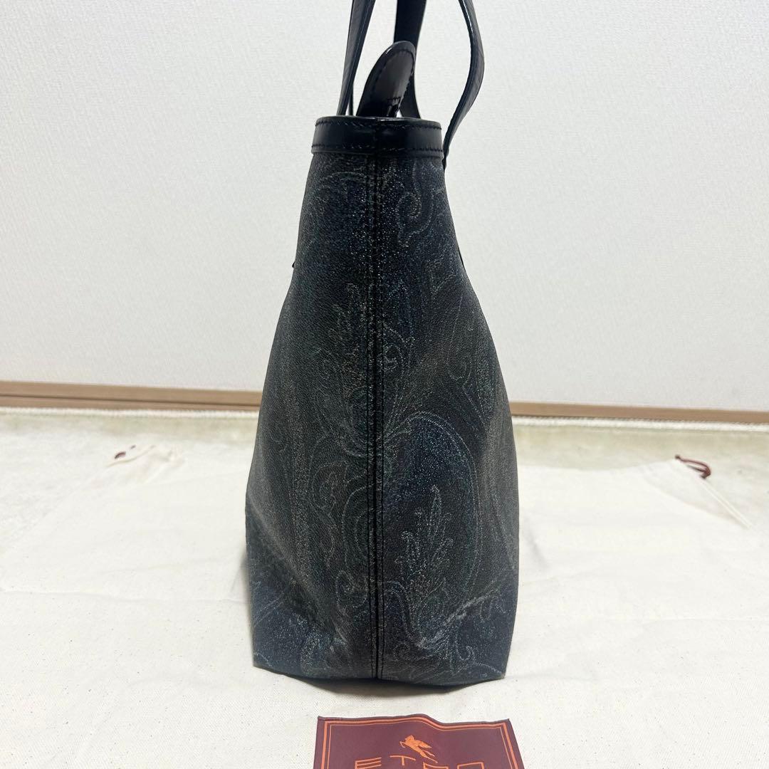 希少　エトロ　ETRO トートバッグ　ペイズリー柄　黒　PVCレザー　A4収納