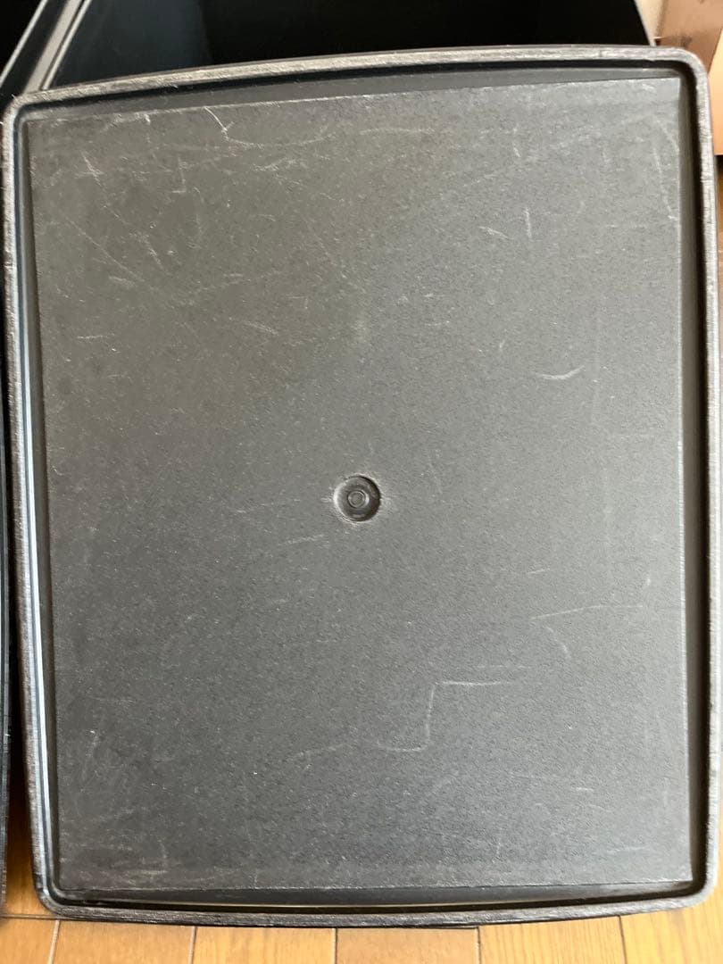 タッパーウェア　ウルトラスーパーケース 黒のプラスチック収納ケース2個セット