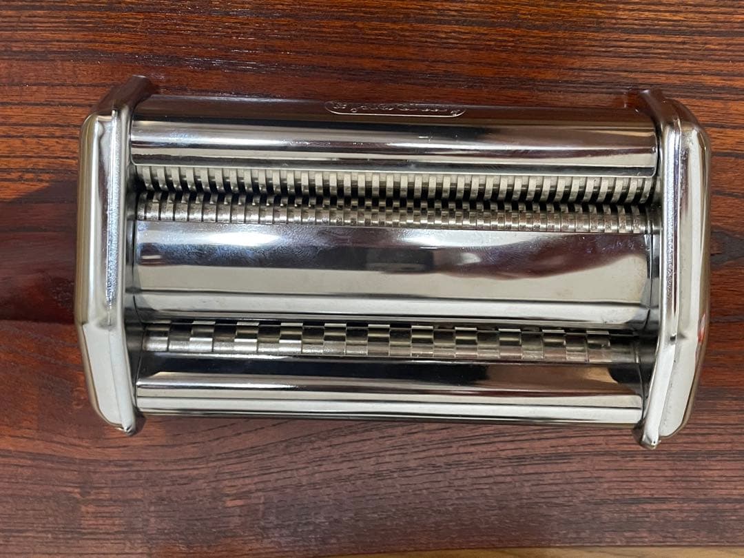 IMPERIAパスタマシーン未使用 取説説明書20レシピ付 ラビオリカッター付