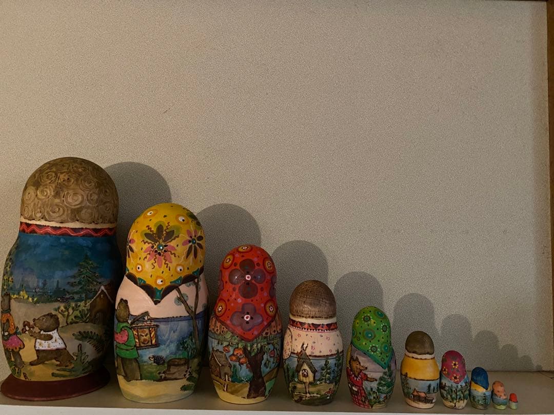 アーニャリャボアマトリョーシカ、作家マトリョーシカ、マトリョーシカロシア
