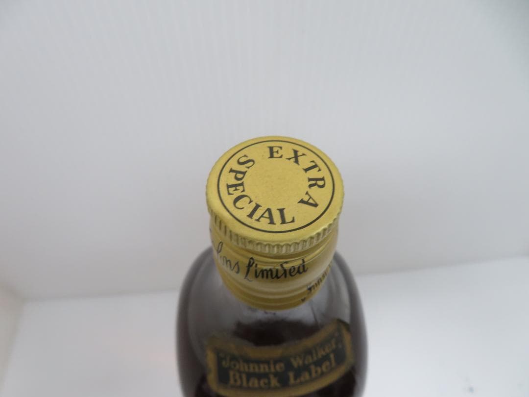 古酒　ジョニーウォーカー　ブラック　コールドベック　未開栓　760ｍｌ　　022