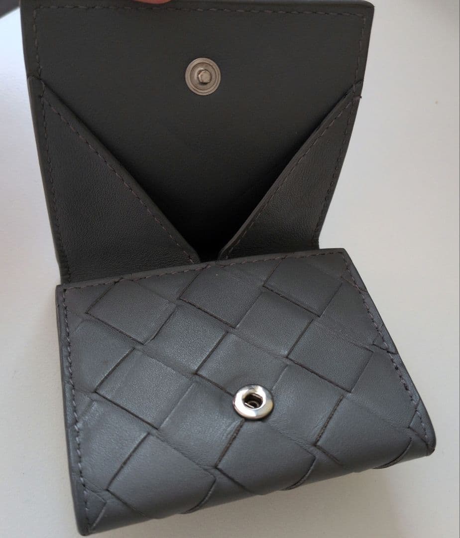 BOTTEGA VENETA　ボッテガ・ヴェネタ　ケース