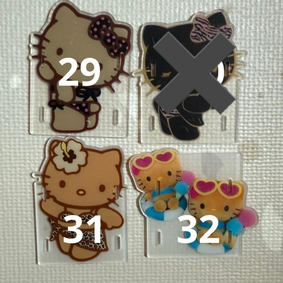 アクリルペン立て　ヒスミニ　日焼けキティ