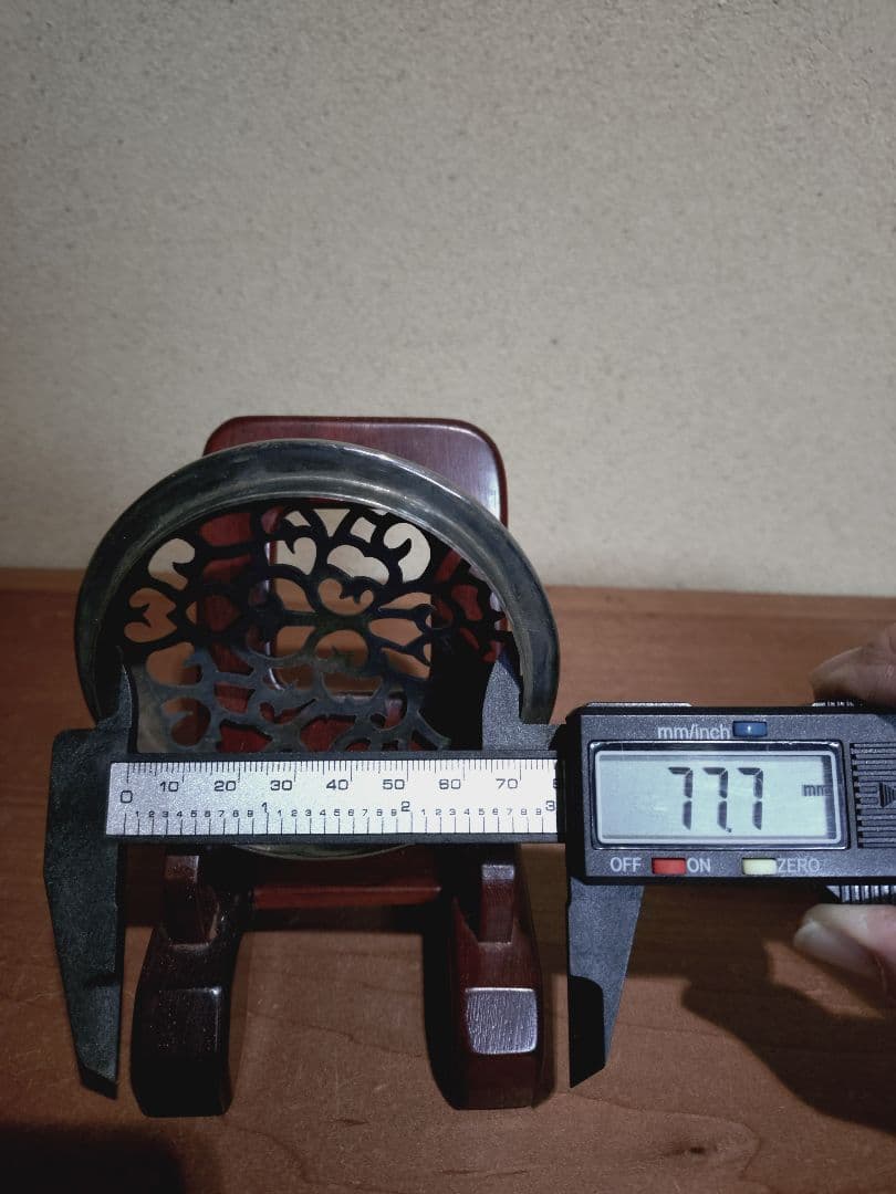 純銀 透かし彫り 唐草紋 火屋 「純銀」刻印