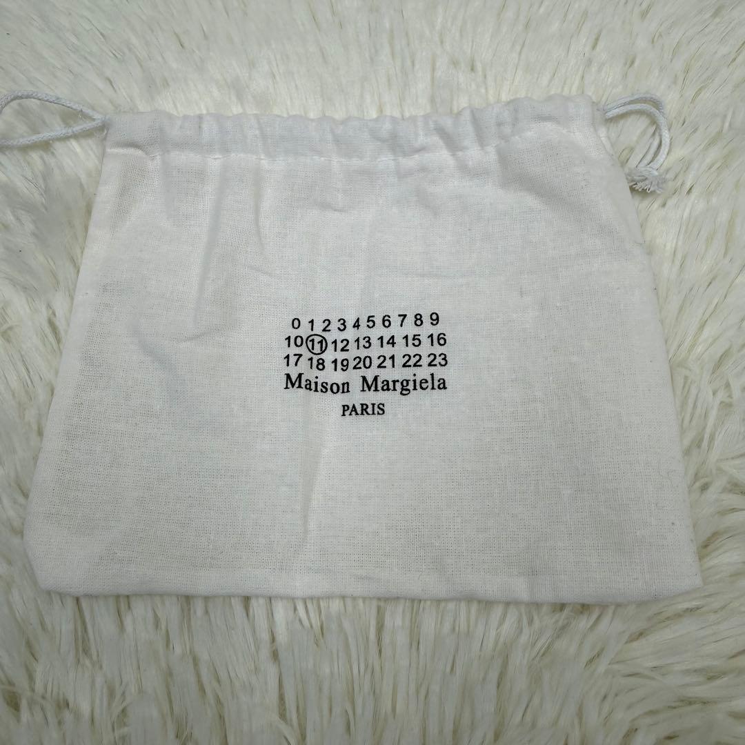 ✨美品✨マルジェラ　マネークリップ　二つ折り　ステッチ　カレンダー　黒 小銭入れ