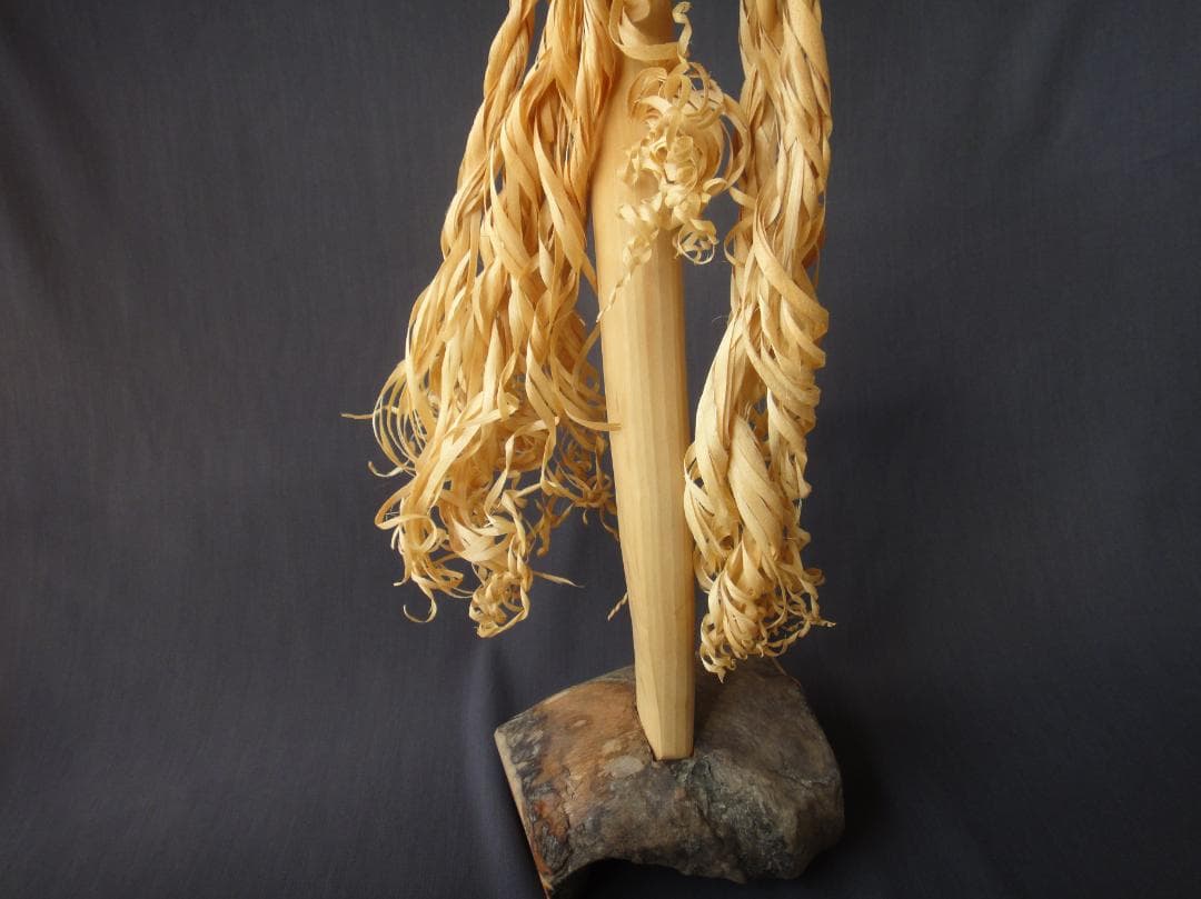 安*ム様 希少 アイヌ イナウ　60cm　台座付き アイヌ儀式