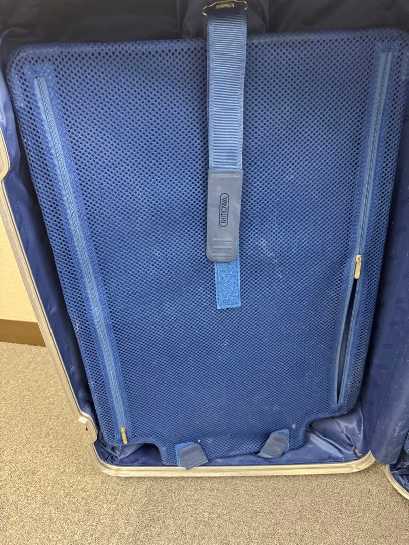 RIMOWA リモワ　トパーズ　924.63.00.4　68リットル　4輪