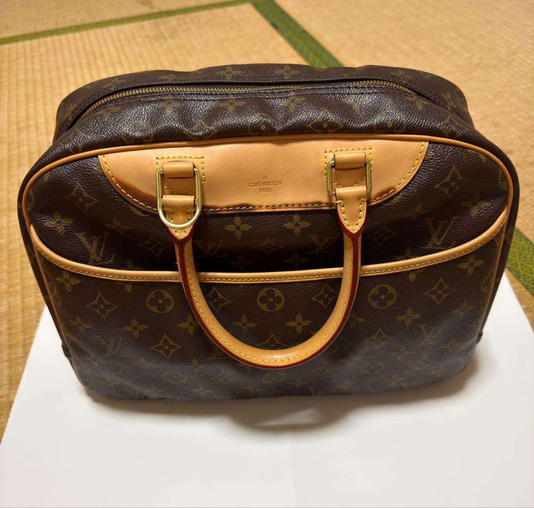 ルイヴィトン モノグラム ドーヴィル ハンドバッグ