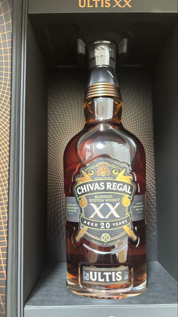 CHIVAS REGAL ULTIS XX 20年