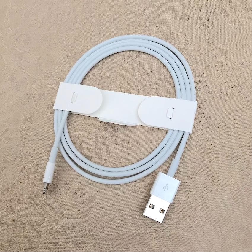 新品未使用｜アウトレット｜APPLE｜MAGIC KEYBOARD｜有線使用のみ