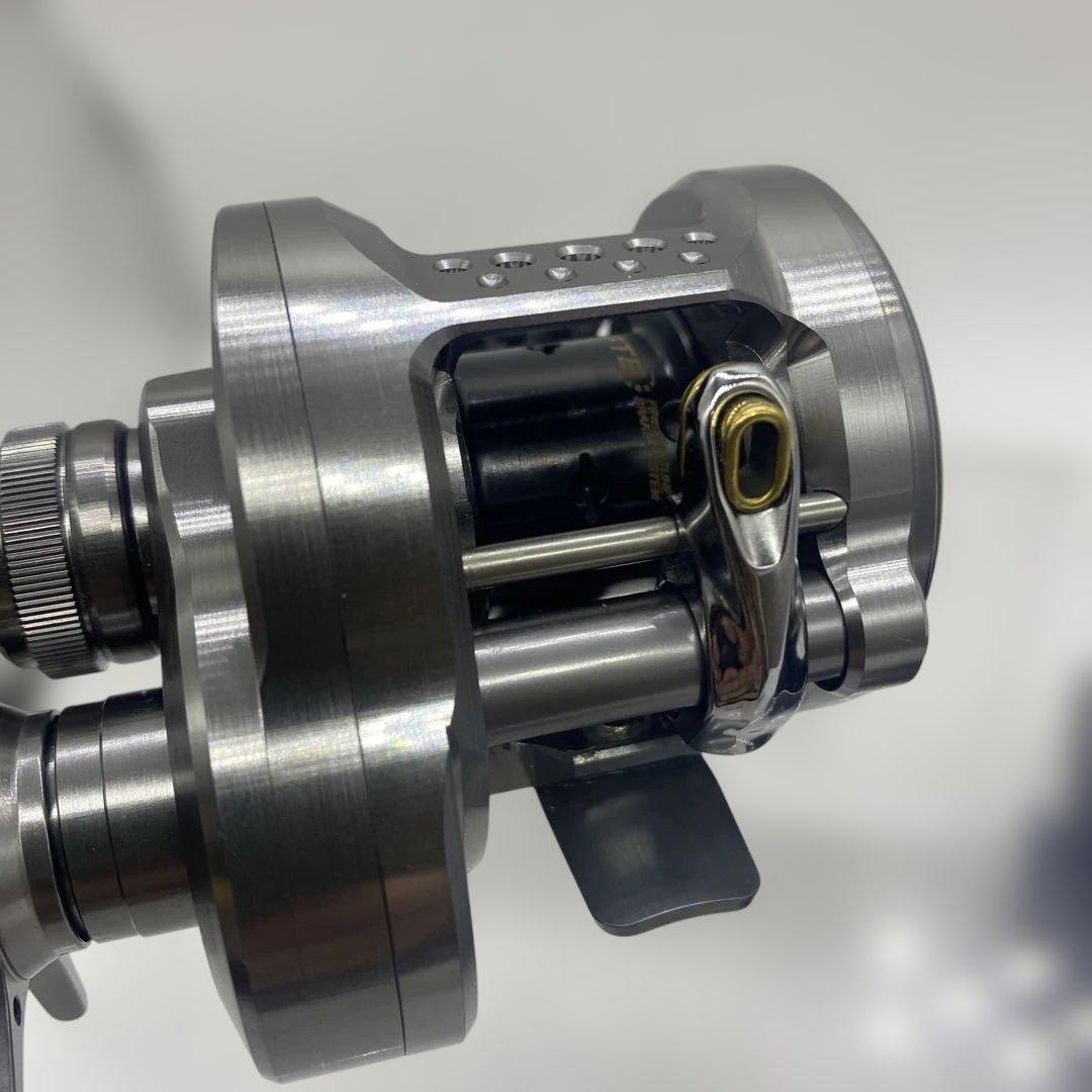 シマノ カルカッタコンクエストBFS HG 右 リブレハンドル装着済