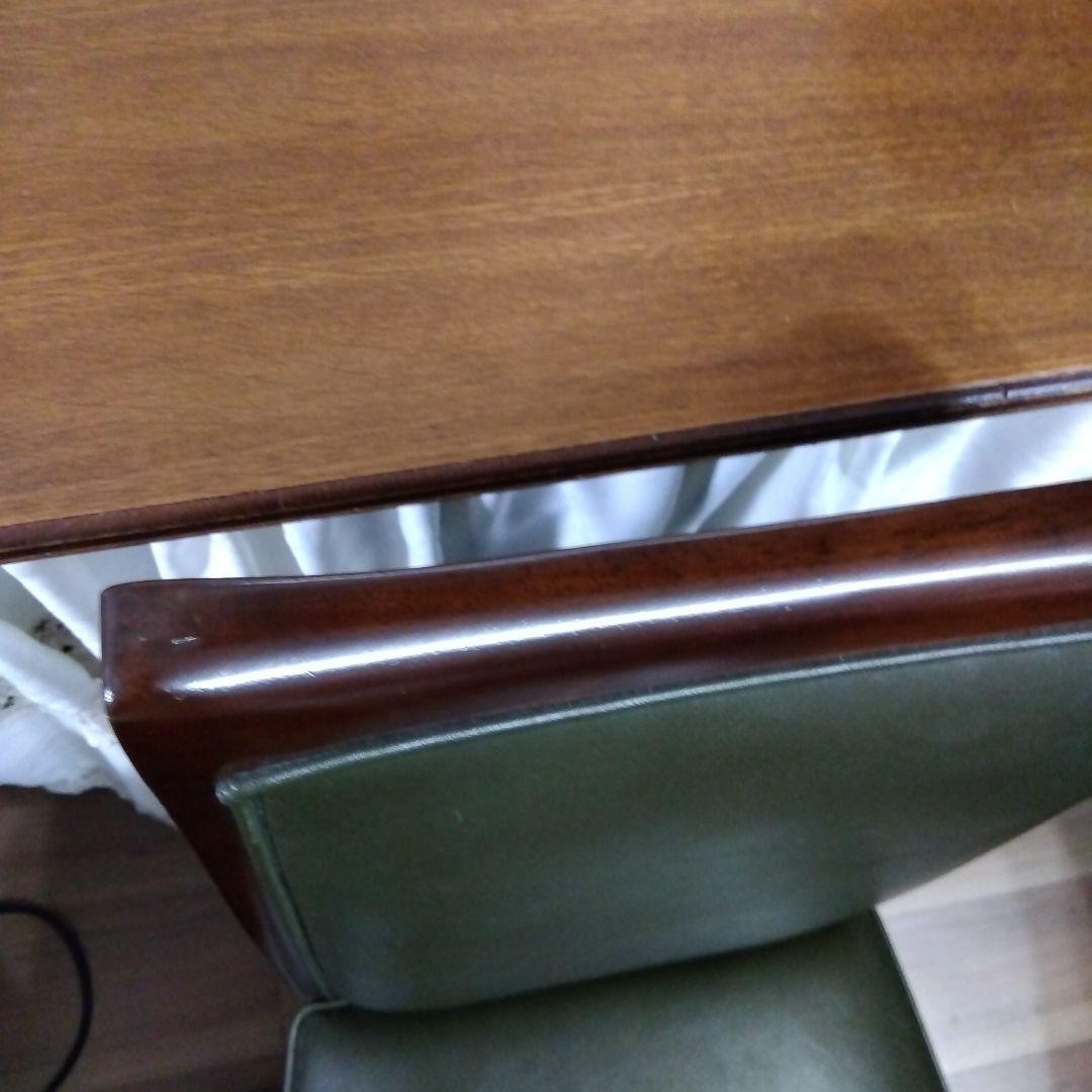 マルニベルサイユシリーズ　鋲打ちダイニングチェア