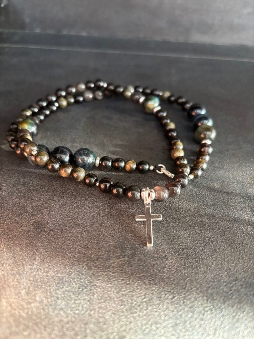 天然石とシルバーのクロスネックレス