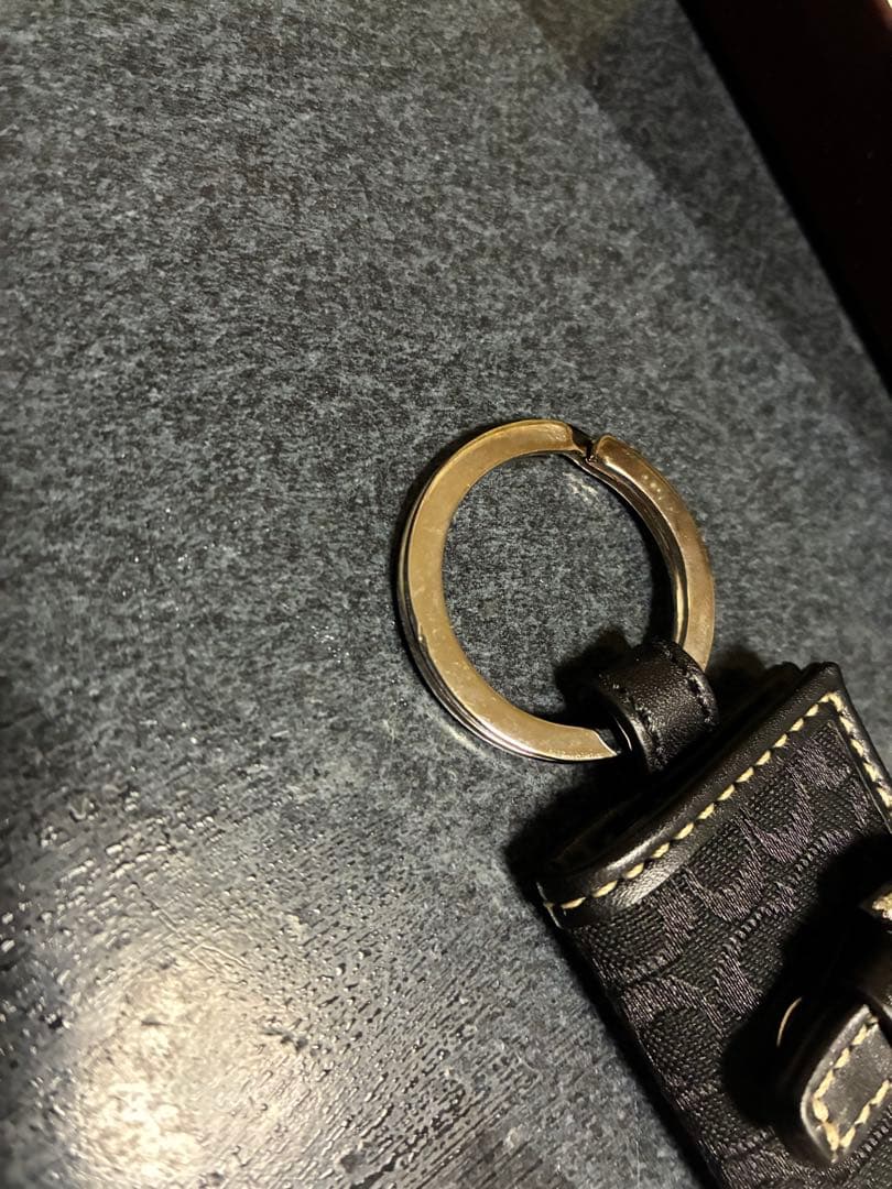 COACH キーリング キーホルダー シグネチャーBLACK