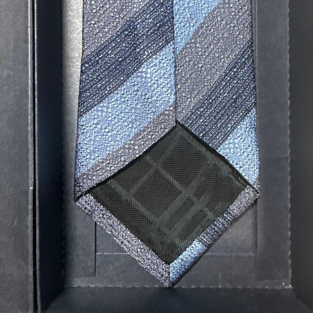 バーバリーロンドン　ネクタイ　紺　ホース騎士　ストライプ