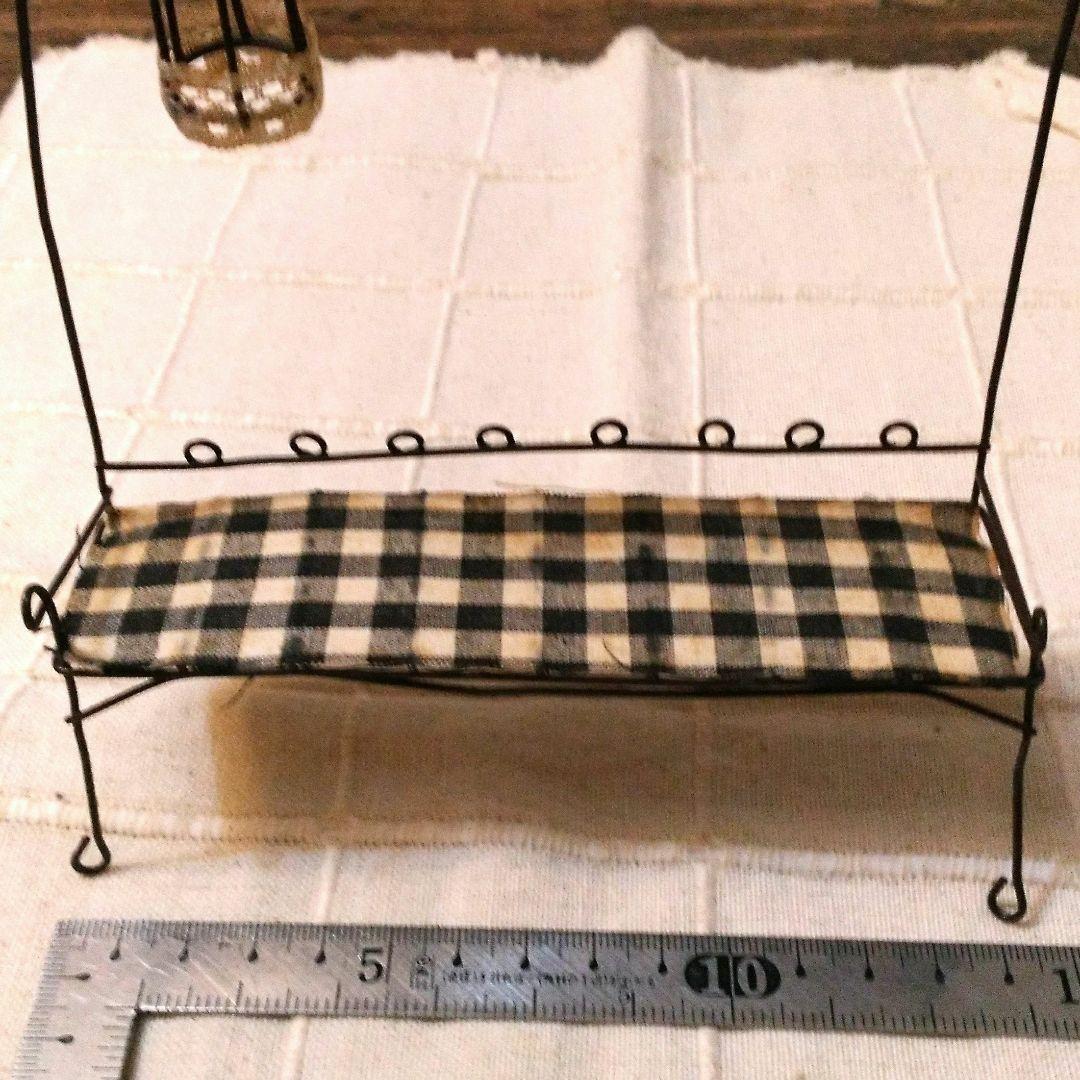 訳あり☆ほっこりワイヤーベンチ、B