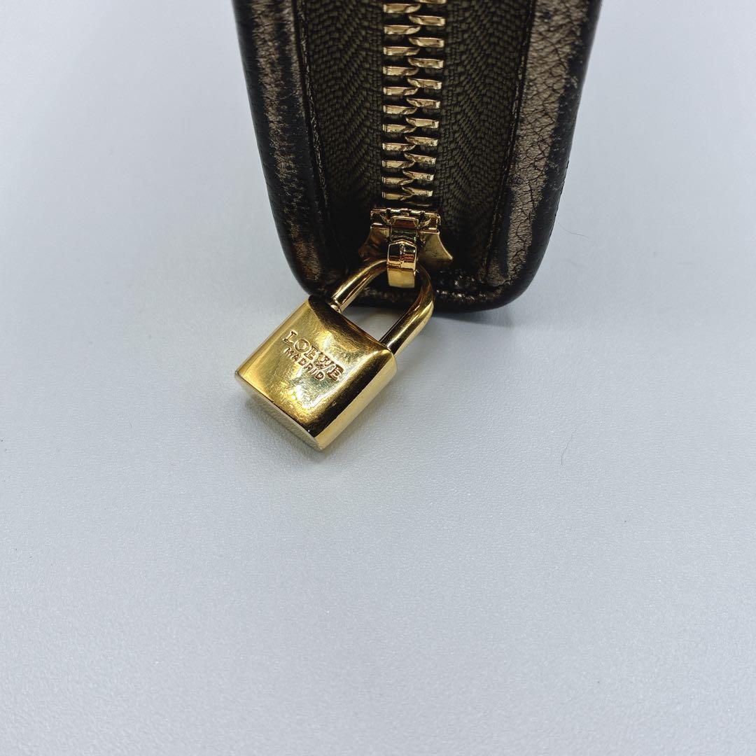 marché ⭐️ロエベ　長財布　ジップウォレット　メタリックレザー