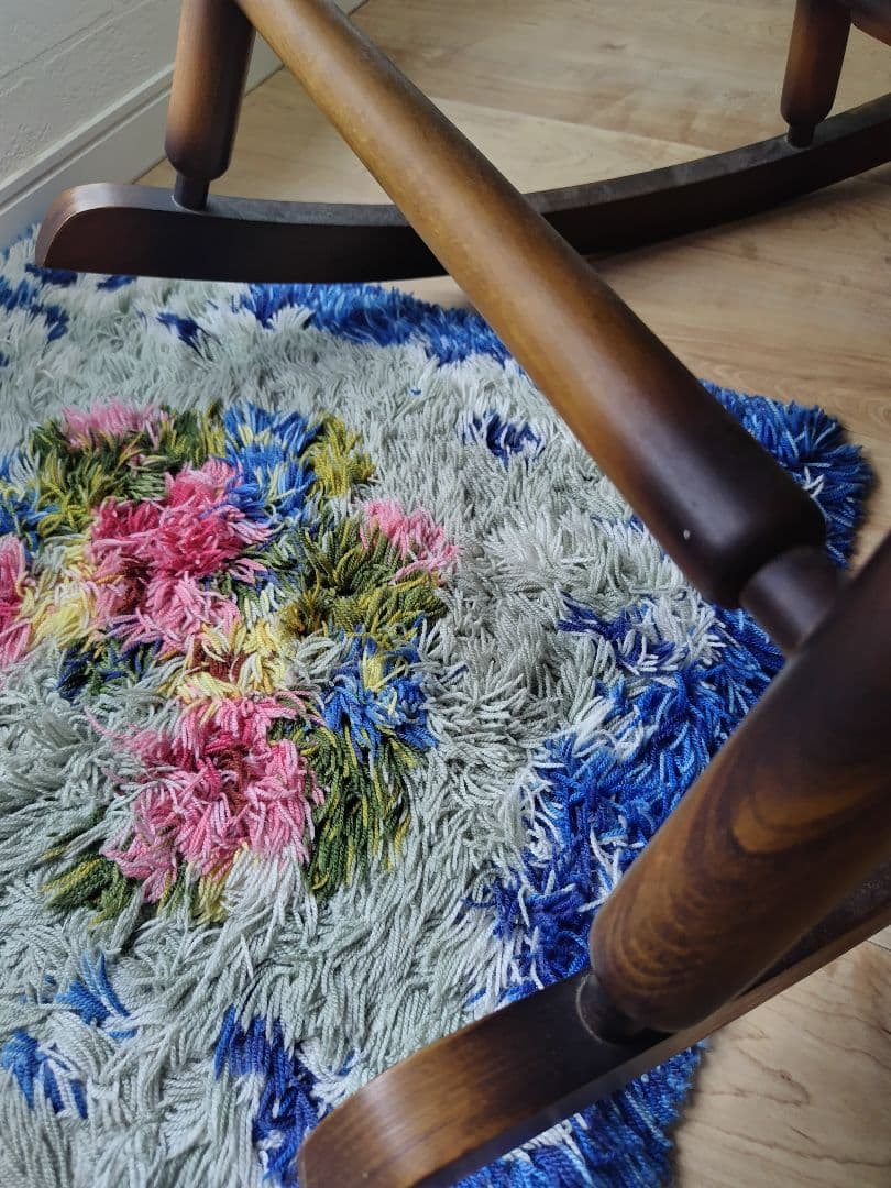 ロッキングチェア　トーヨーファニチャー