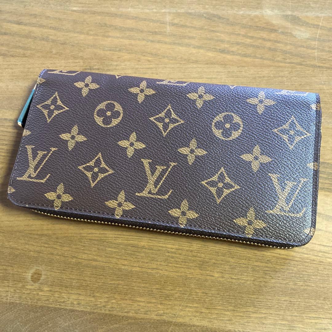 未使用　ルイヴィトン ジッピーウォレット モノグラム