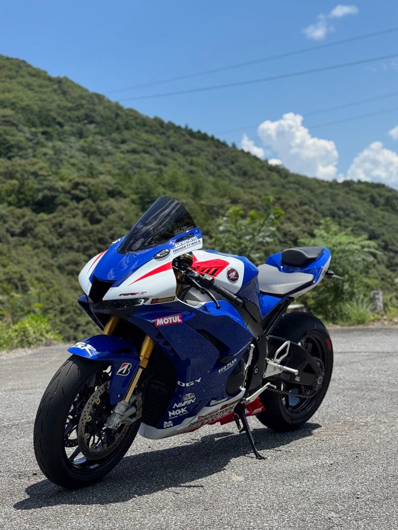 Honda CBR1000RR-R FCC TSR スクリーン　スモーク