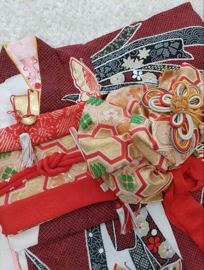 【 美品 】七五三　着物　女の子　7歳　セット　古典柄　ゴールド　赤　おしゃれ