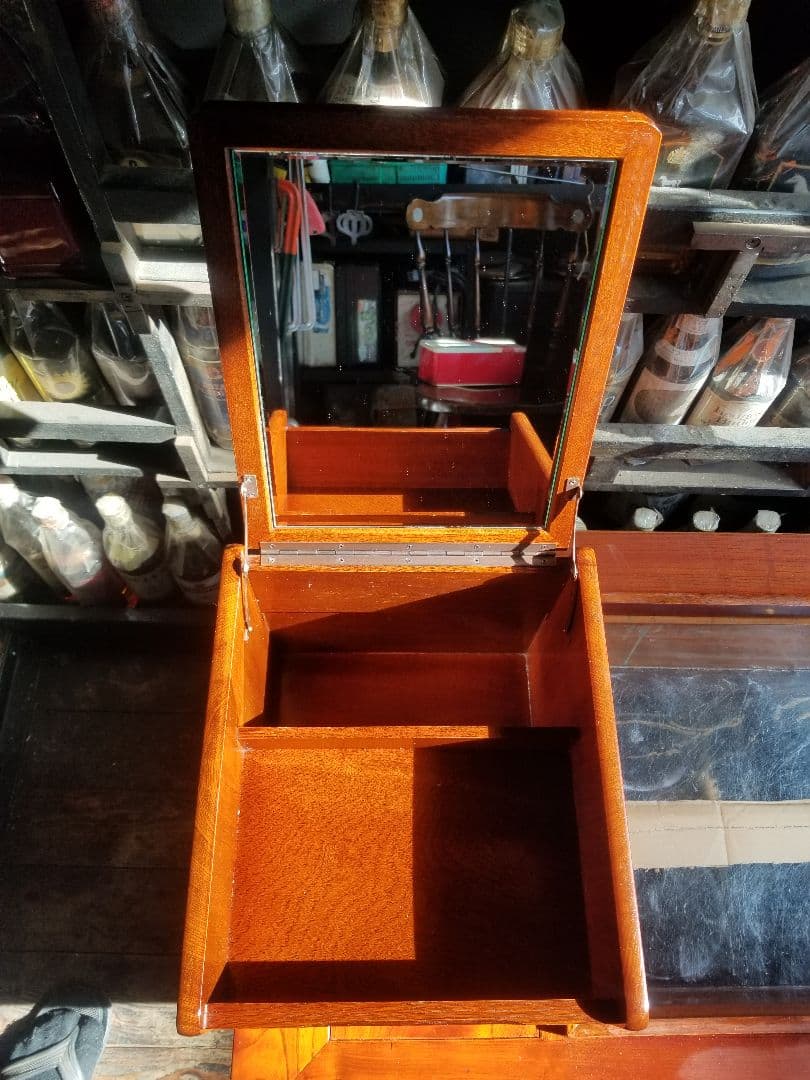 指物　細工　欅　瘤杢　組木　小引出し　鏡台　ミニ　チェスト　小物入れ　花台