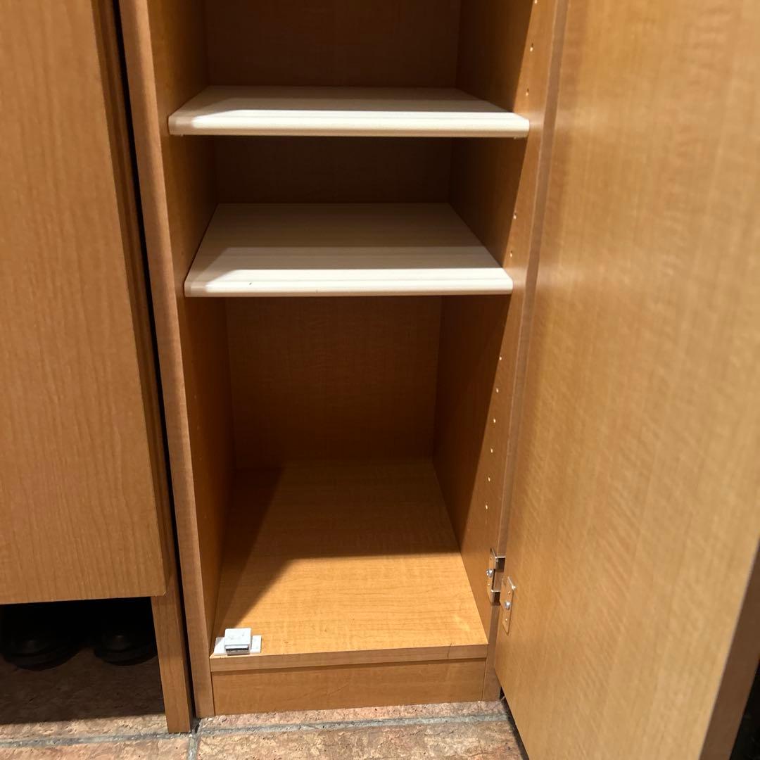 シューズロッカー　靴箱　鏡付