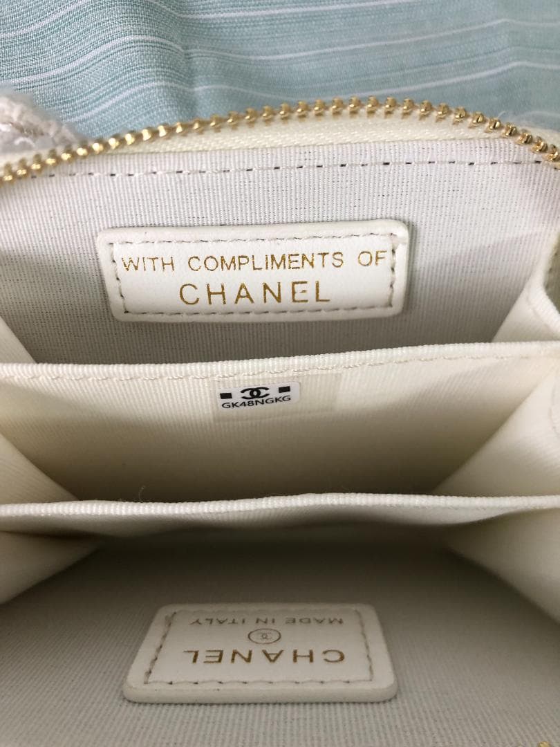 ショルダーバッグ　ノベルティ　ホワイト　蝶結び　バッグ