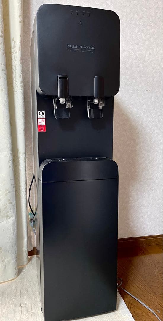 ウォーターサーバー　プレミアムウォーター サーバー famfit ブラック
