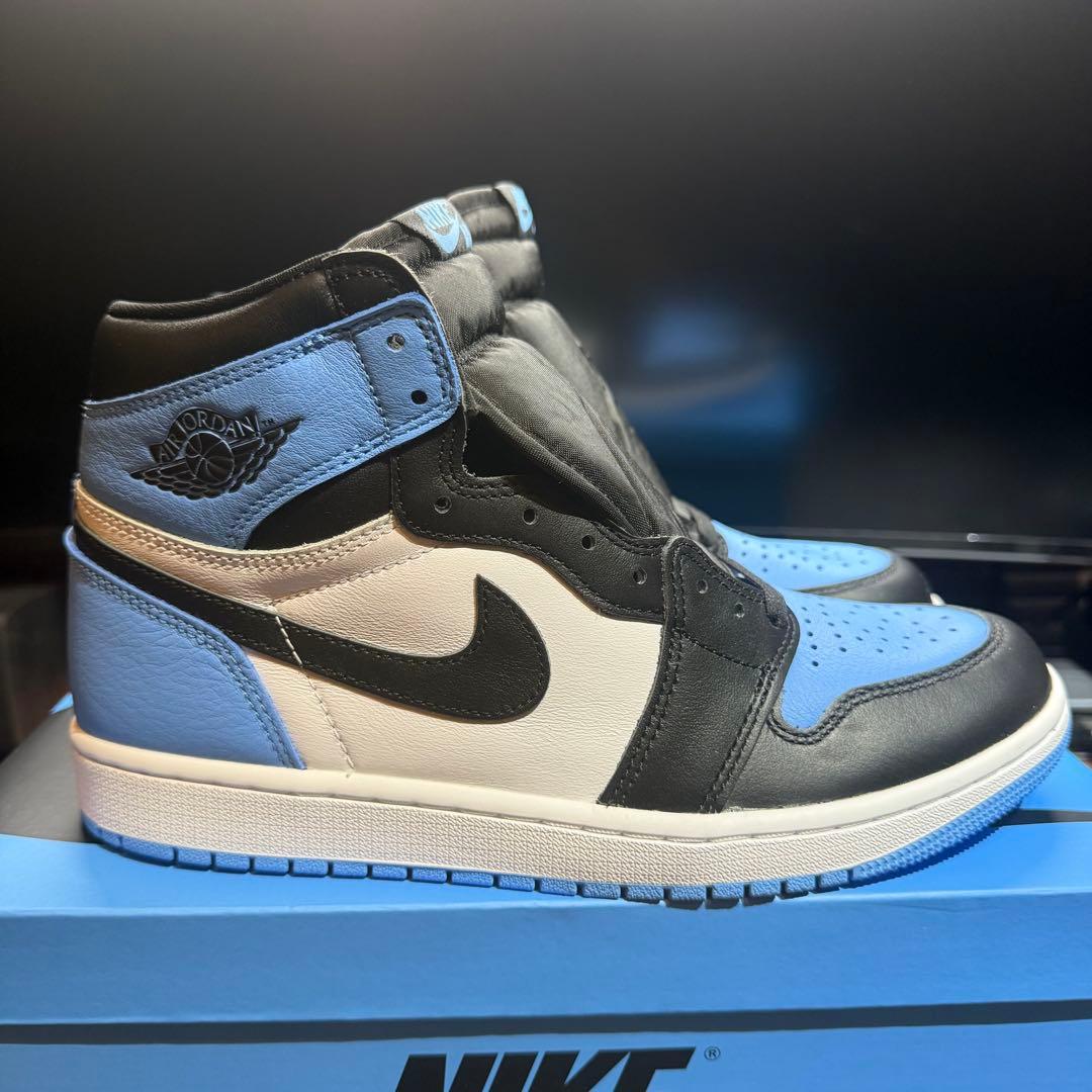 NIKE ナイキ エアジョーダン1 ハイ レトロ ユニバーシティ ブルー