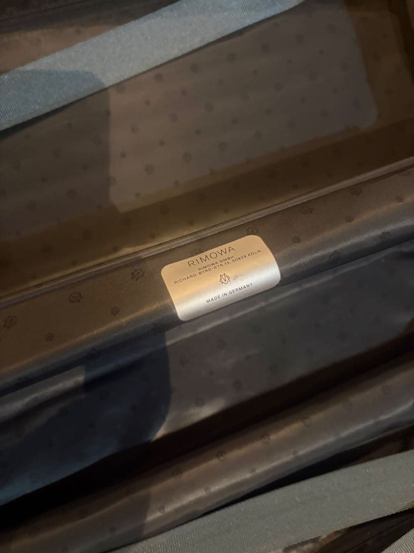 rimowa スーツケース　機内持ち込み可能