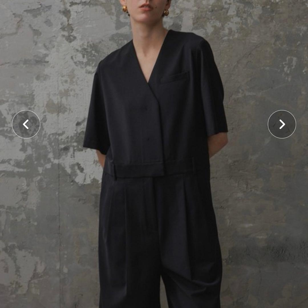 ADAM ET ROPE' EMOELLE Vネックオールインワン