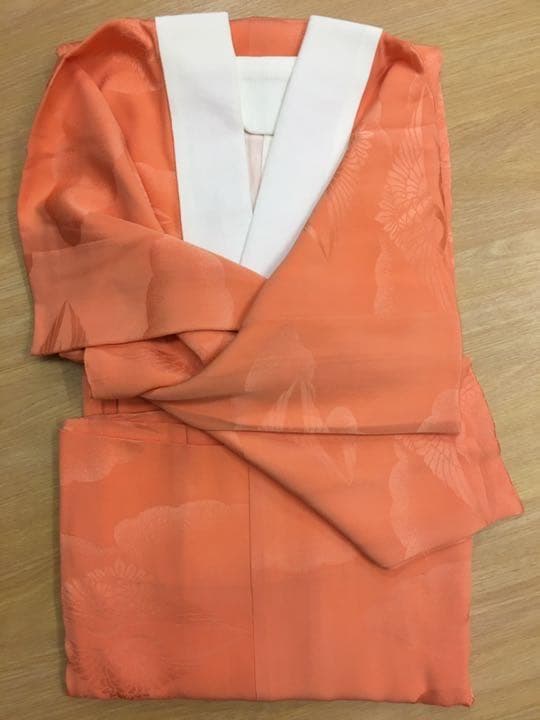 Kat藤娘きぬたや 白オレンジ染め分け 牡丹 総絞り振袖 フルセット