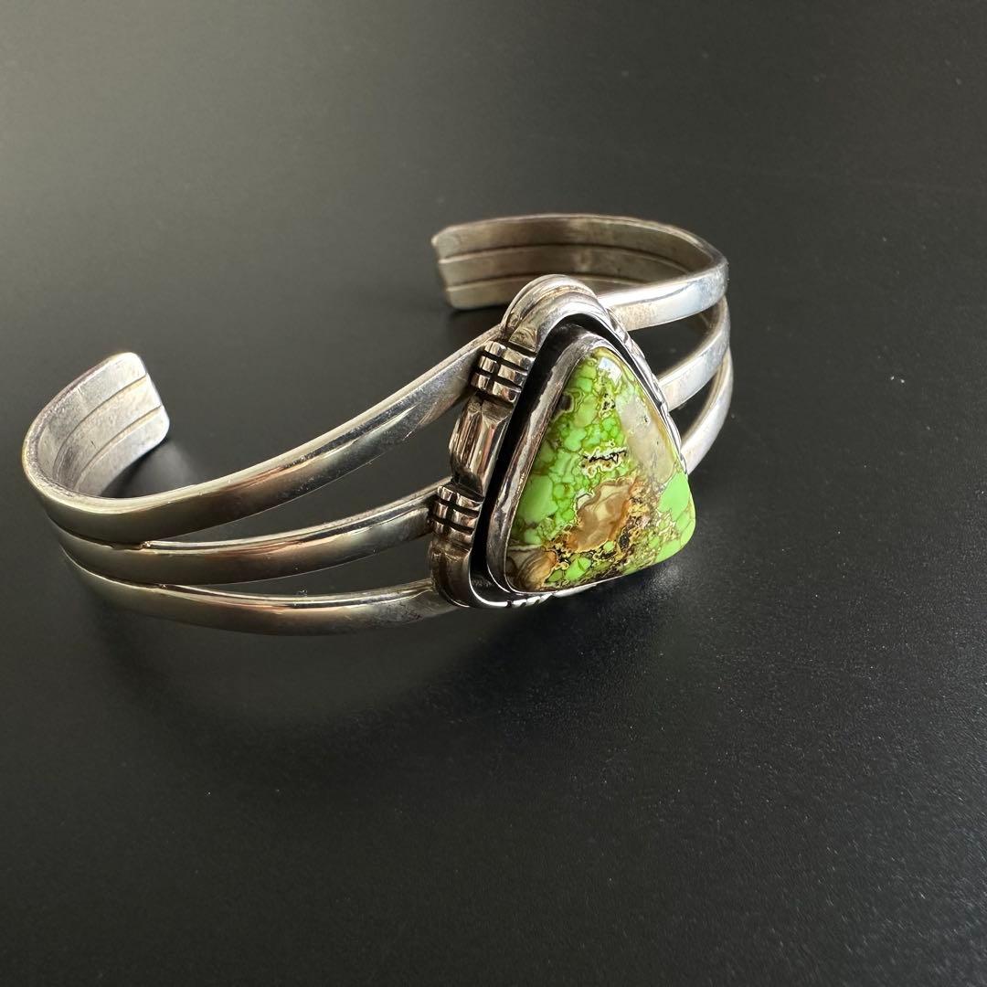 Navajo Leo Yazzie キャリコレイク ターコイズ バングル