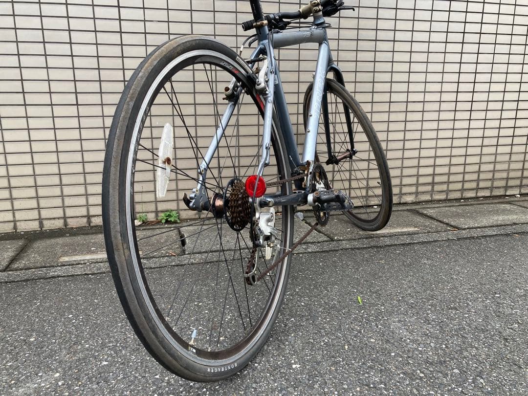 トレック TREK 7.5FX 前3×後9 シマノTIAGRA カーボンフォーク