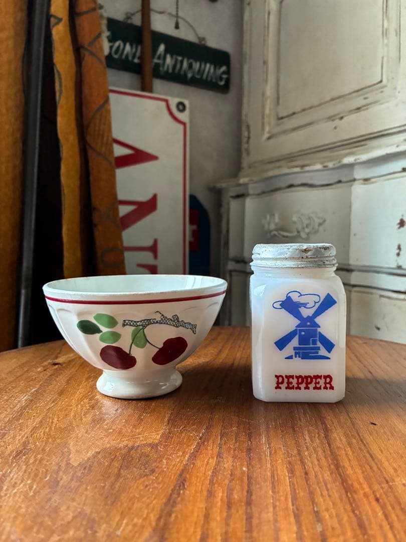 フランス　アンティーク　カフェオレ　ボウル　さくらんぼ　陶器　サクランボ