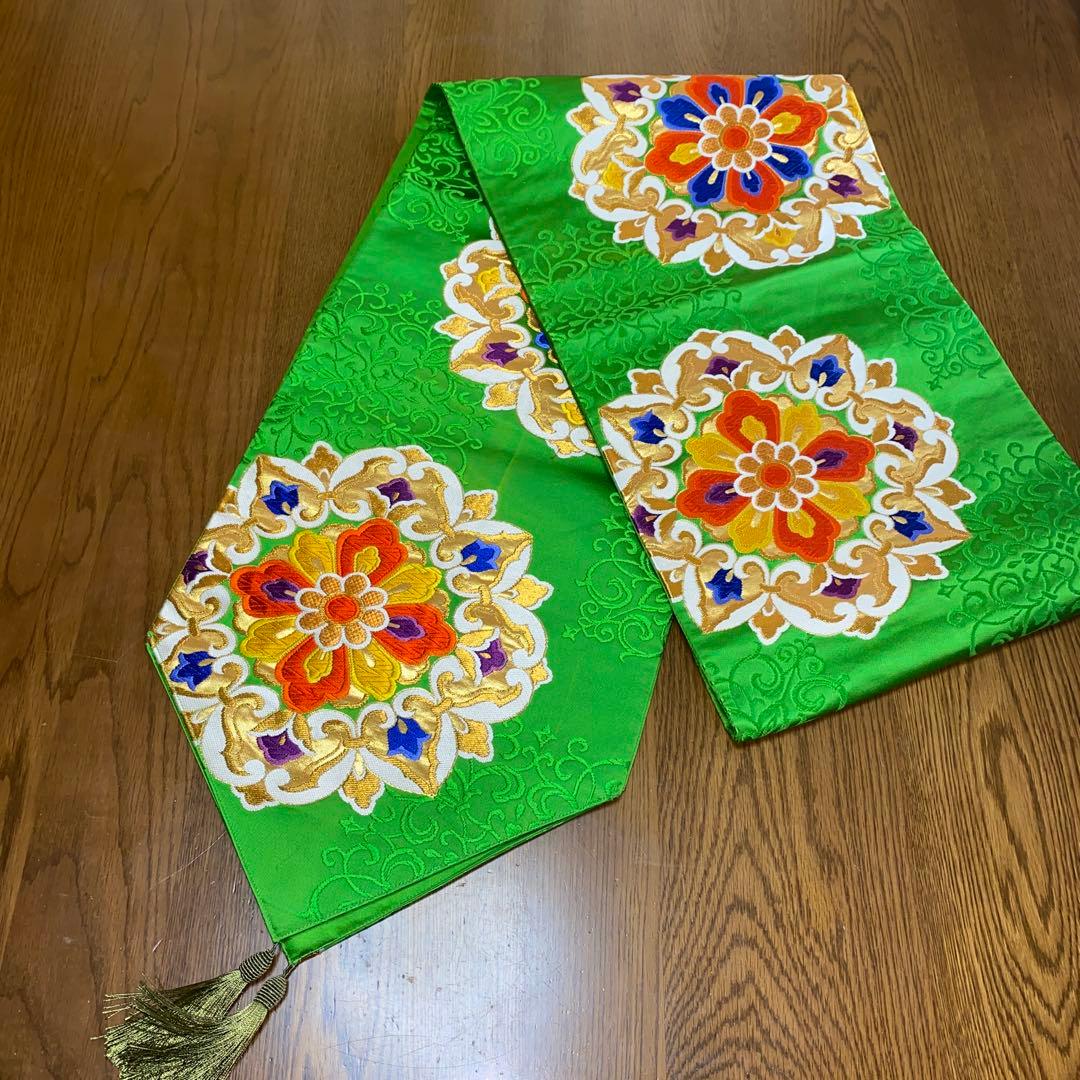 テーブルランナー　翠華紋　帯リメイク