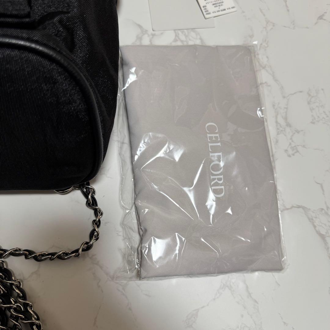 タグ付新品未使用 CELFORD チェーンショルダーフリルサック 黒