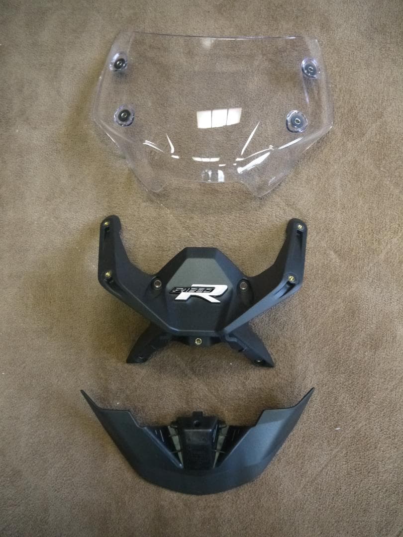 モトラッド純正　ウィンドシールド・ホルダー・スポイラーのセット