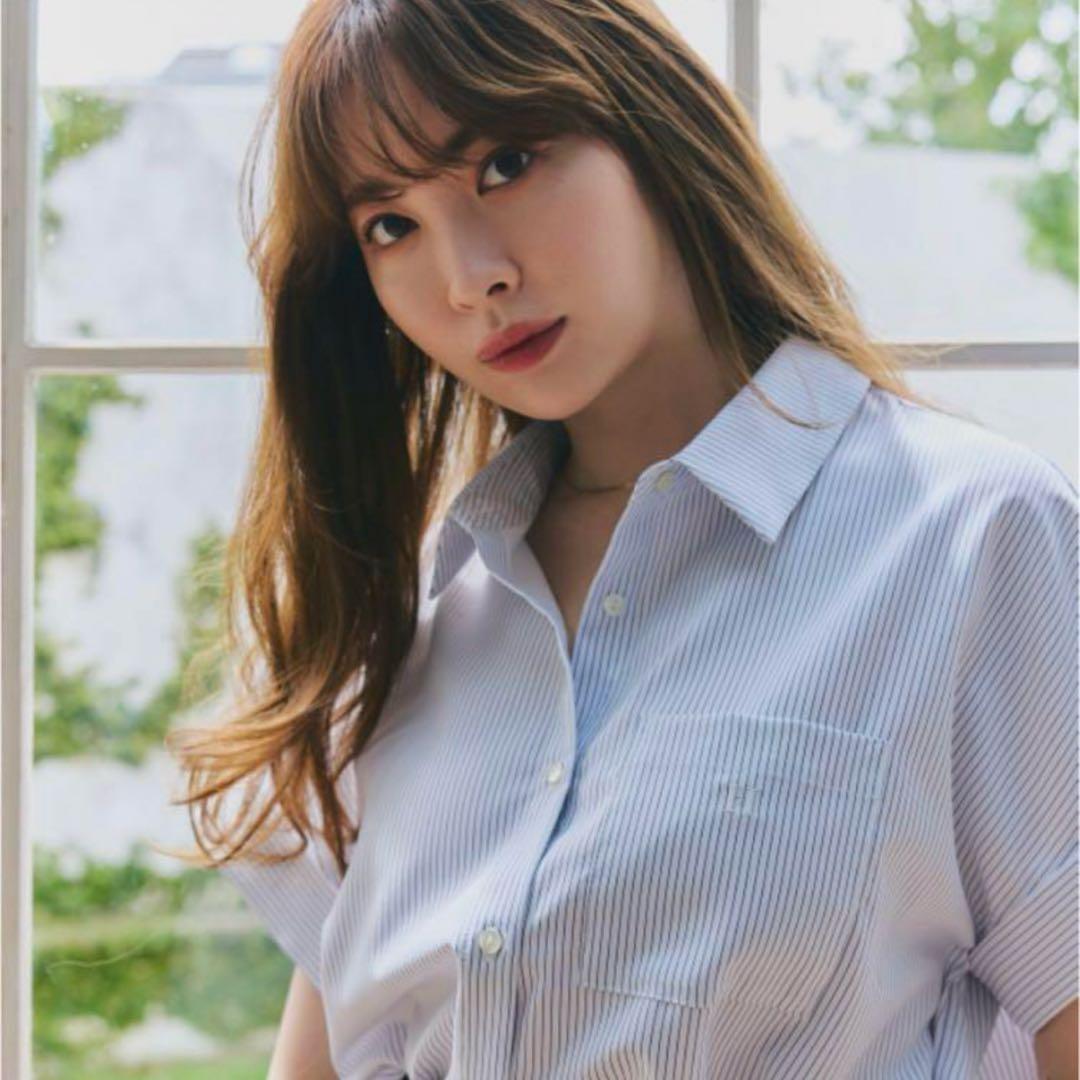 トップス herlipto Pencil Stripe Shirt