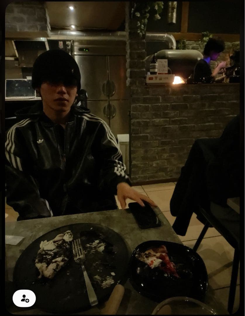 adidas フード付きレザージャケット