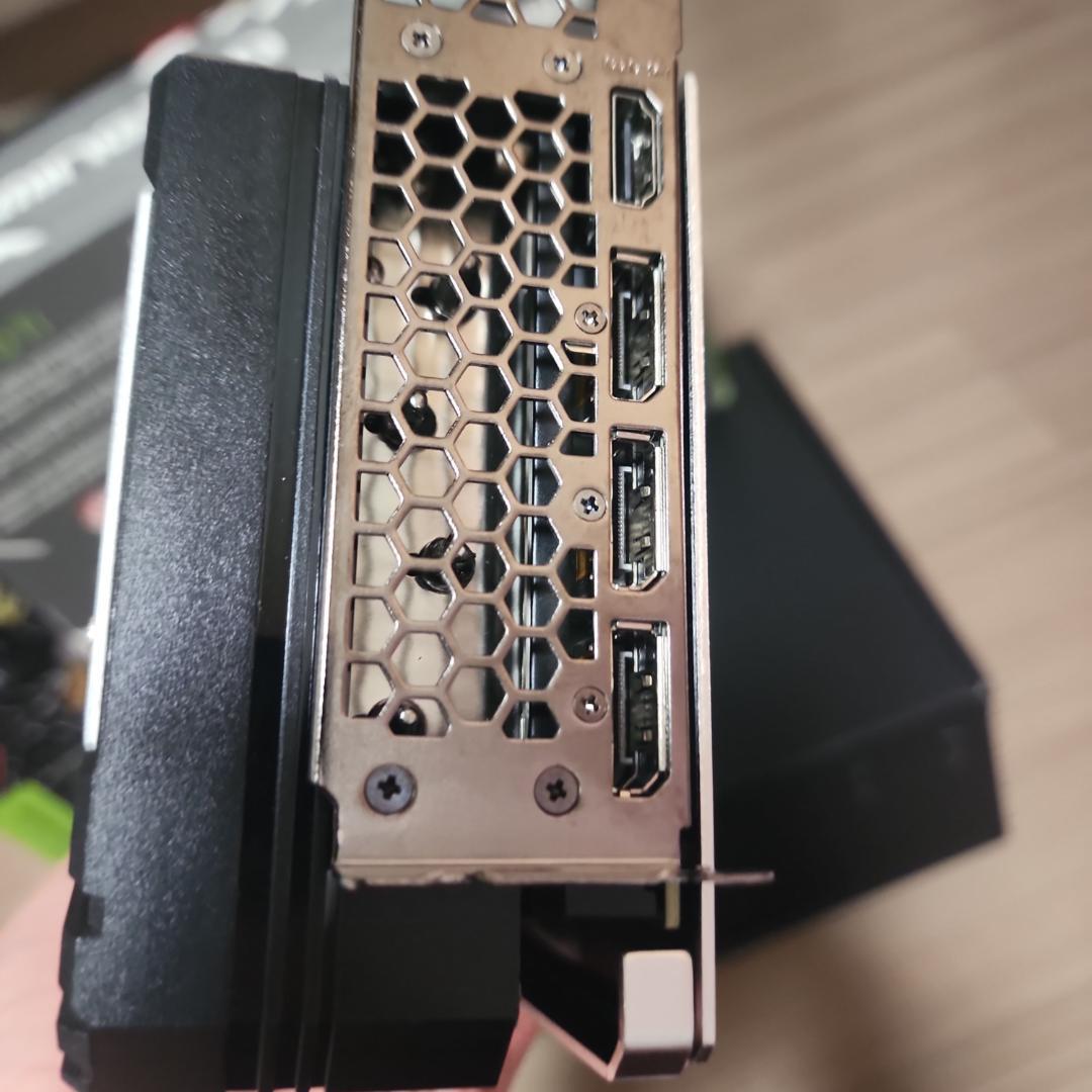 グラフィックボード・グラボ・ビデオカード GeForce RTX 4070 Ti 12GB PALITGAMINGPRO