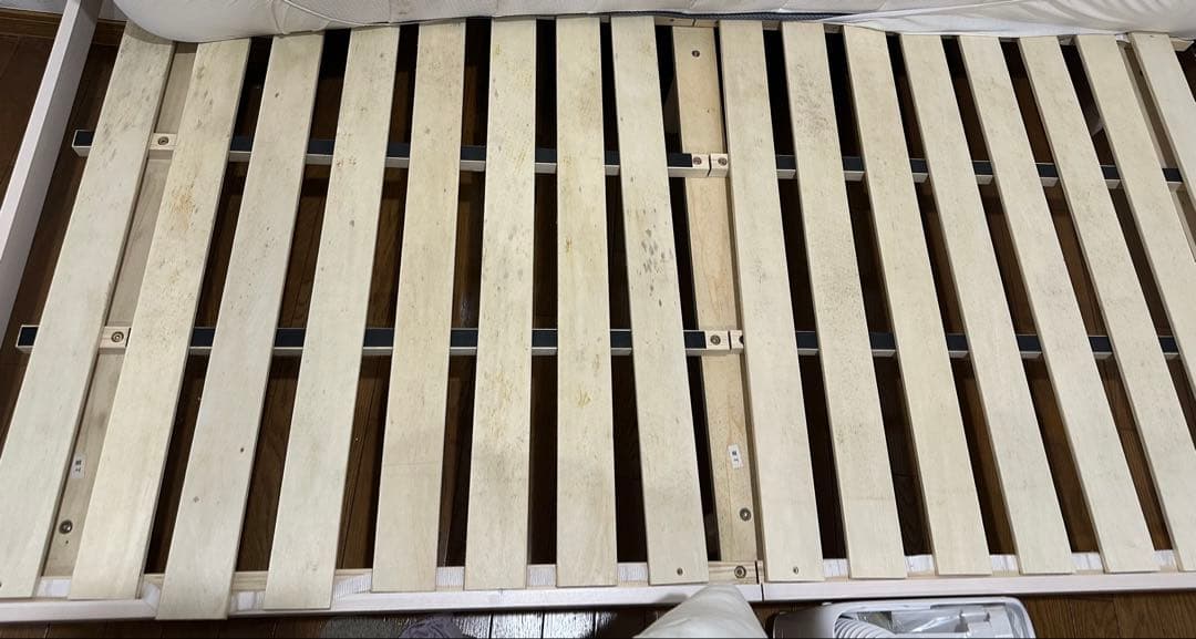 ニトリ　天然木　すのこベッドフレーム