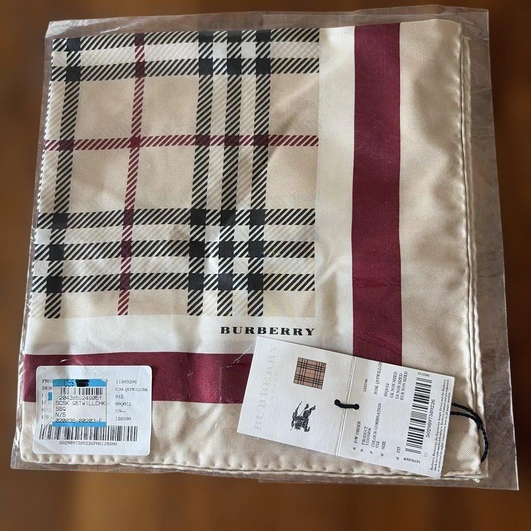 ヴィンテージ　バーバリー スカーフ　シルク100% チェック