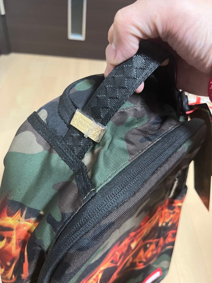 希少！品薄！Sprayground 迷彩柄リュック 新品タグ付き
