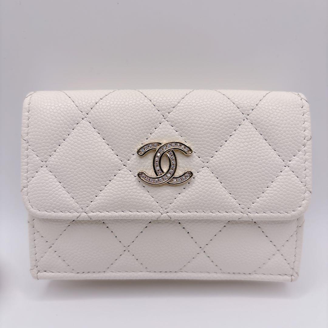 CHANEL シャネル キャビアスキン マトラッセ スモールフラップウォレット