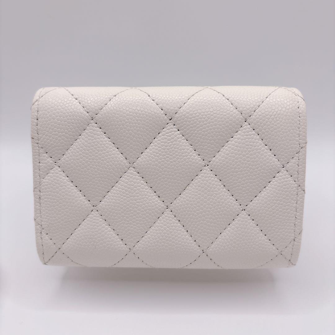 CHANEL シャネル キャビアスキン マトラッセ スモールフラップウォレット