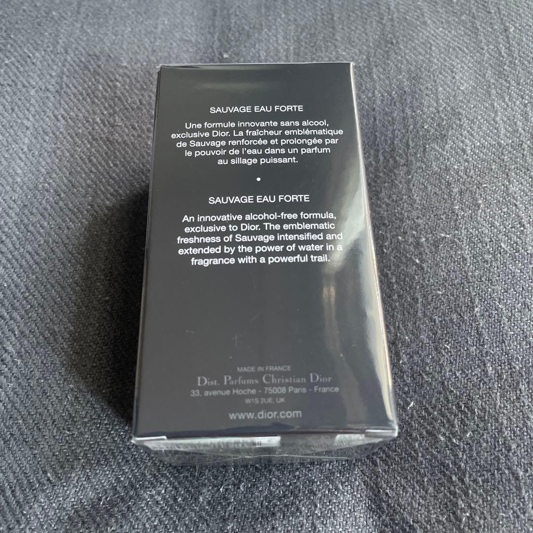 Dior ディオール ソヴァージュ オー フォルト(60ml)新品•未開封 1点