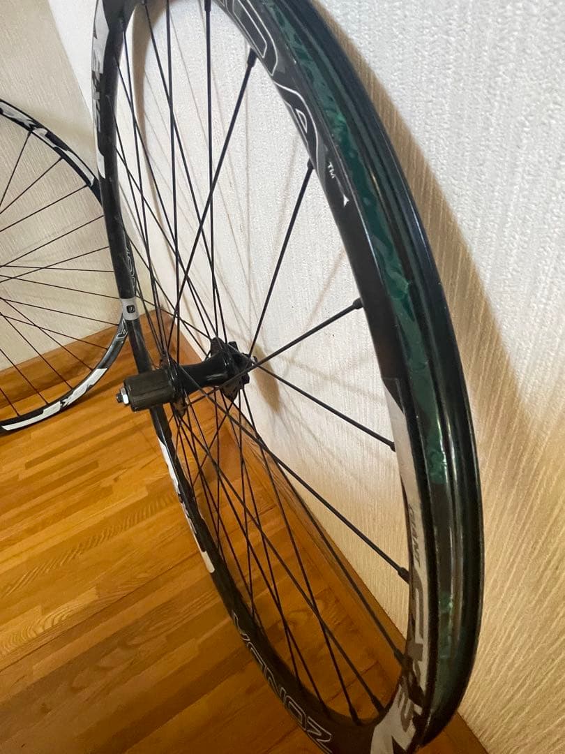 Campagnolo ZONDA DB（ゾンダ ディスクブレーキ用）前後