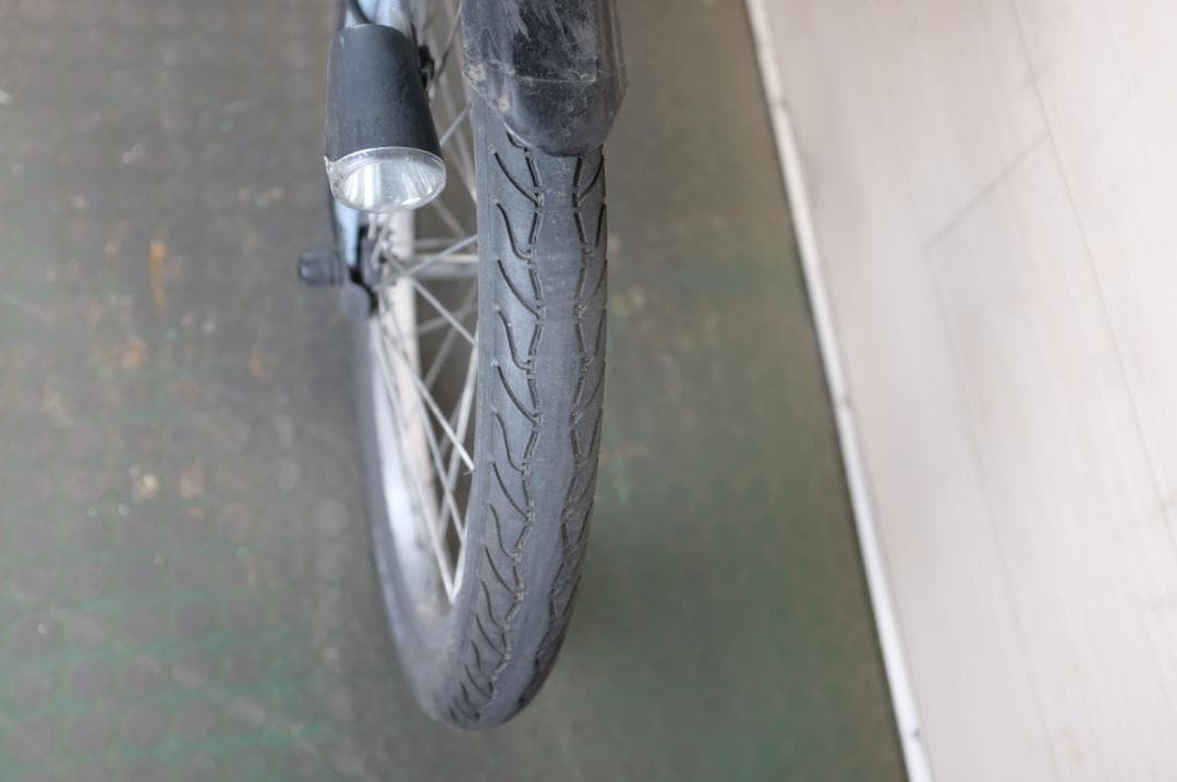 新基準　パナ　ギュット20インチ 3段変速 8Ah(5点灯)　充電器有